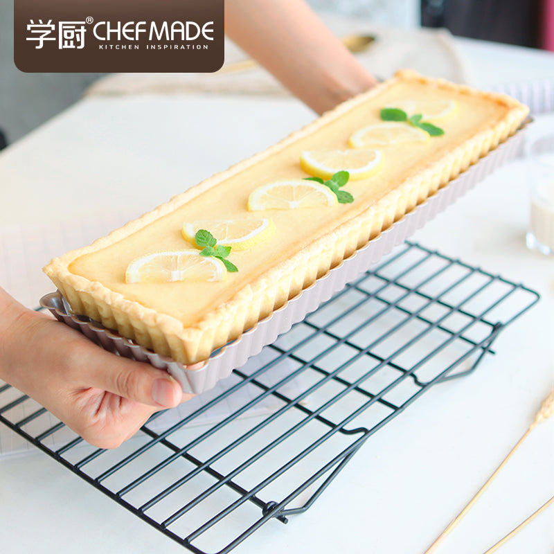 Pravokotni pekač za pito s snemljivim dnom